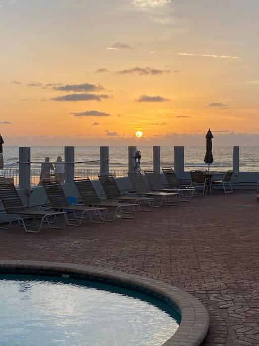 Seabliss, Oceanfront 1St Floor Cozy Condo Daytona Beach Ruang foto
