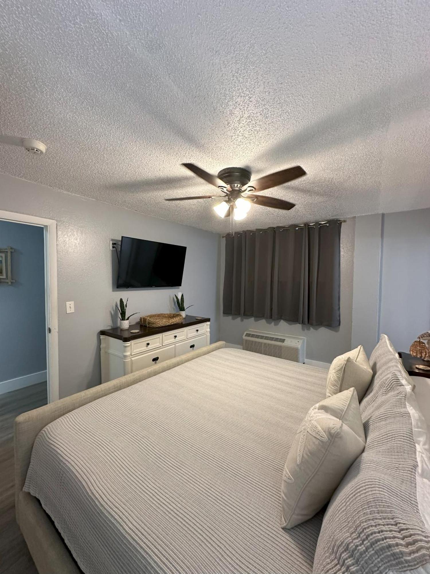 Seabliss, Oceanfront 1St Floor Cozy Condo Daytona Beach Ruang foto